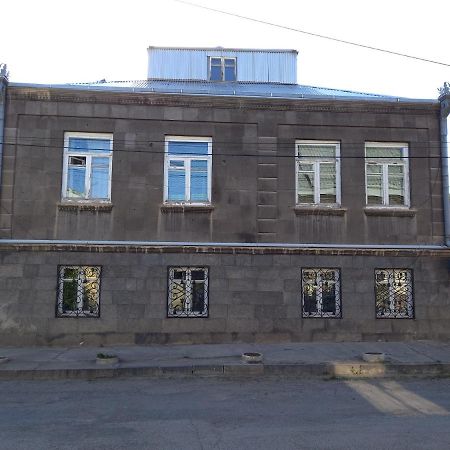 H.A.S.K Bed & Breakfast Гюмри Екстериор снимка