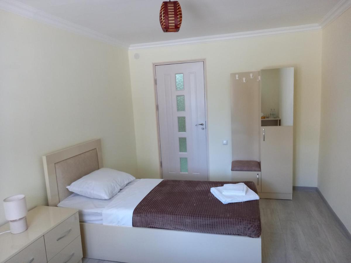 H.A.S.K Bed & Breakfast Гюмри Екстериор снимка